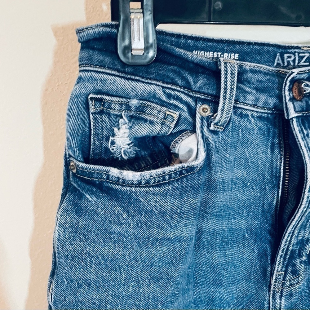 Arizona Jean Co. Women's/Juniors Vintage Straight Jeans - Picture 7 of 11